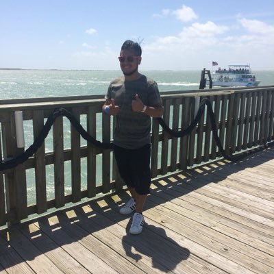 Profile Picture of John Chirinos (@23john93) on Twitter