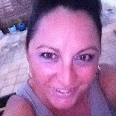 Profile Picture of Lisa Rourke (@leedy1999) on Twitter