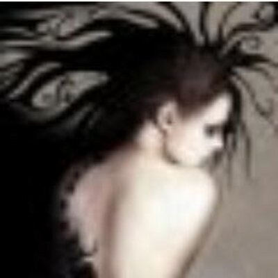 Profile Picture of Athena Ding (@DingAthena) on Twitter