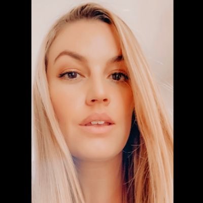 Profile Picture of Elizabeth Rickman (@eliz_m_1030) on Twitter