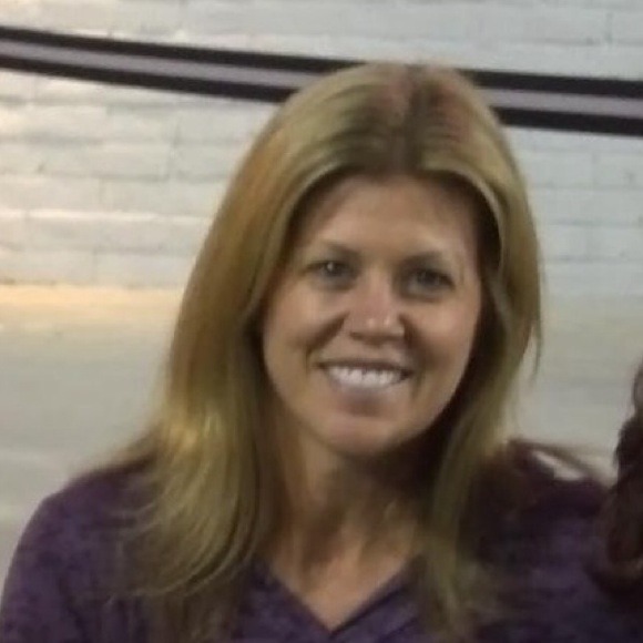 Profile Picture of Trisha Hathy (@hathytm) on Poshmark