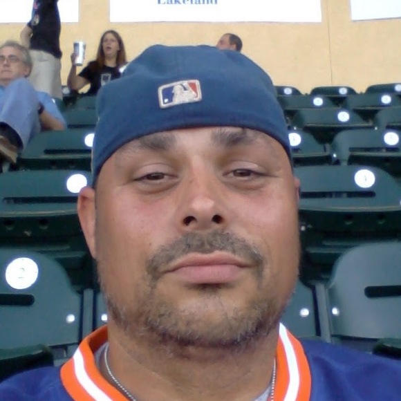 Profile Picture of Kevin Brodeur (@brodie75) on Poshmark