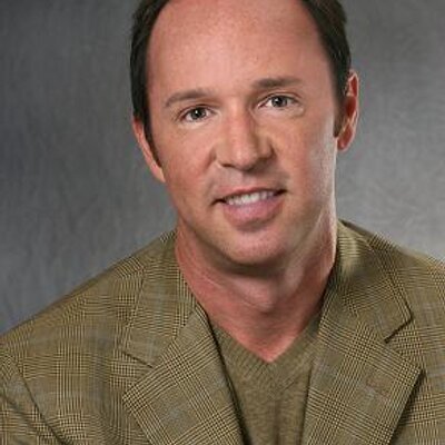 Profile Picture of Christopher Hoover (@christopherhoo) on Twitter