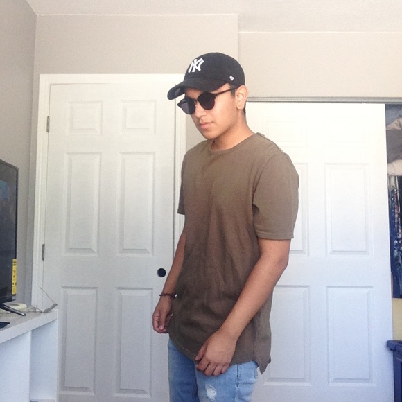 Profile Picture of Christian Jasso (@christian_jasso) on Poshmark