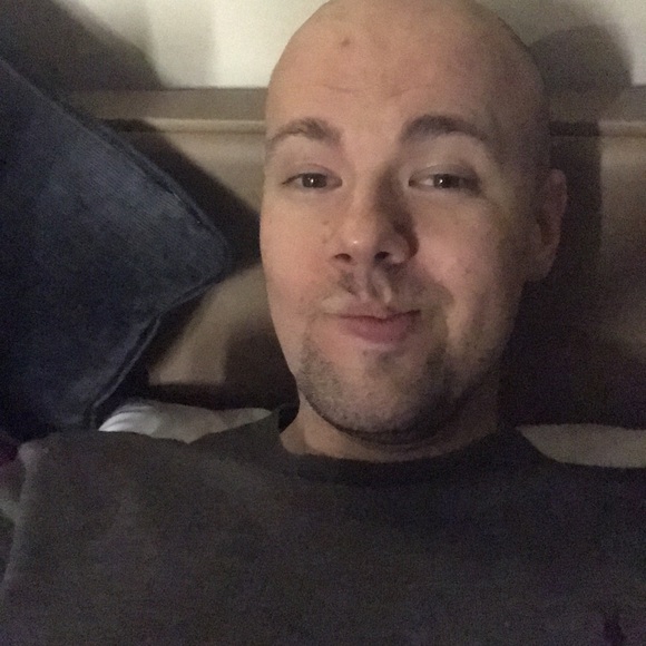 Profile Picture of Simon Mccarthy (@simonmc1984) on Poshmark
