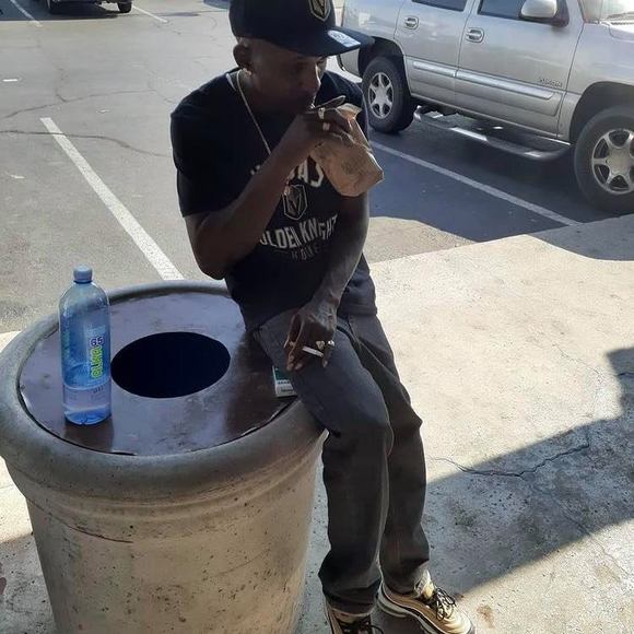Profile Picture of Ray Ray (@rayray344) on Poshmark