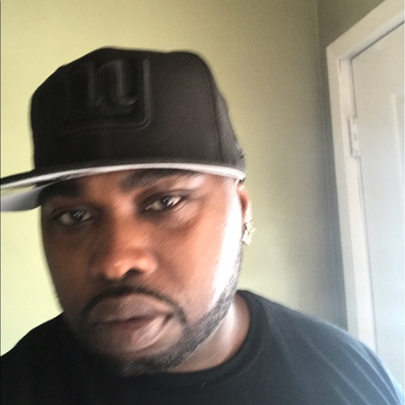 Profile Picture of Frank Bascom (@repbklyn718) on Poshmark