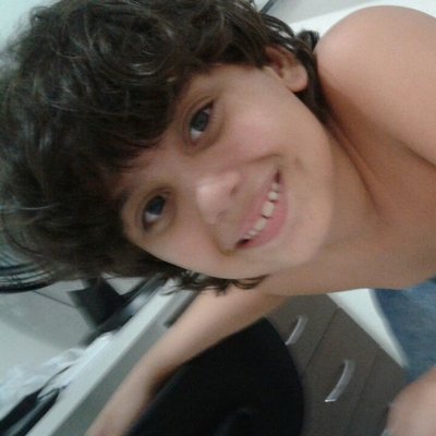 Profile Picture of Max William Moreira (@MaxWillMore) on Twitter