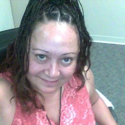 Profile Picture of Rosalind Brooks (@@Zahrabrooks) on Twitter