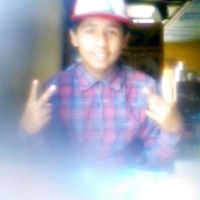 Profile Picture of Leonardo Andre Hache (@andre84652) on Twitter