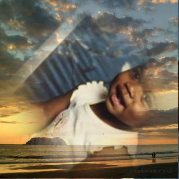 Profile Picture of Chamiekka Price (@chamiekkaprice) on Poshmark