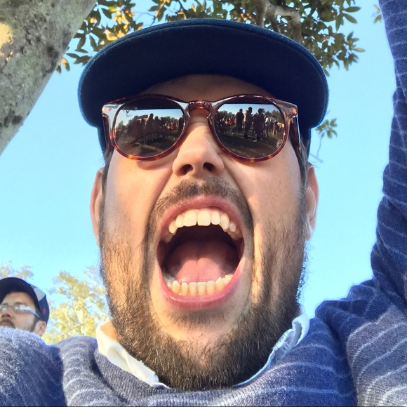 Profile Picture of Jonathan Lloyd (@skazooz) on Poshmark