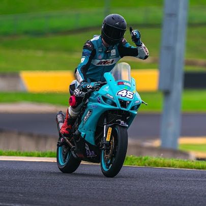 Profile Picture of will_hunt46™ (@williamhuntmotosport) on Tiktok