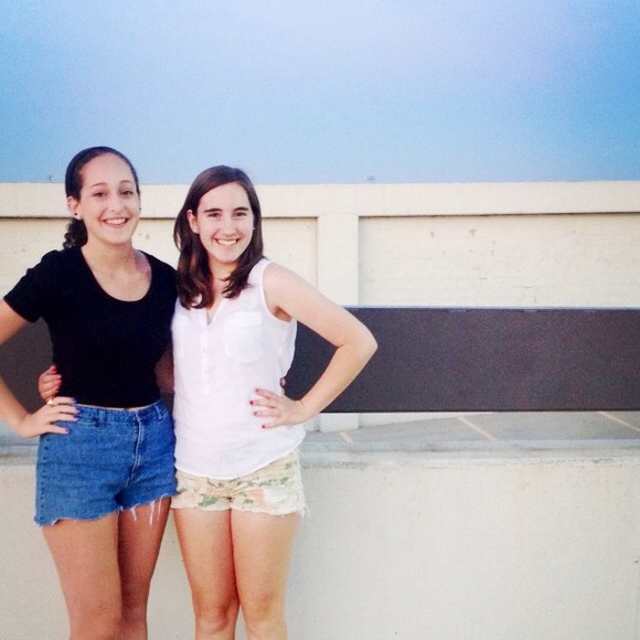 Maria Mankin - Poshmark Profile Picture of Maria Mankin (@maria_m315) on Poshmark