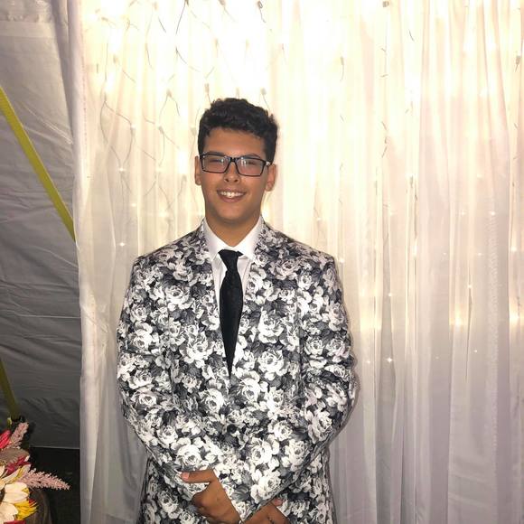 Profile Picture of Alessio Lafranca (@alessiolafranca) on Poshmark