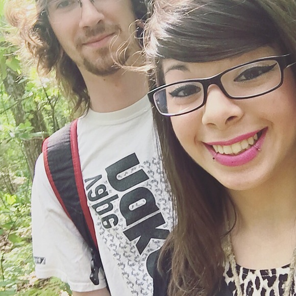 Profile Picture of Jesse Jee (@cashycheck) on Poshmark