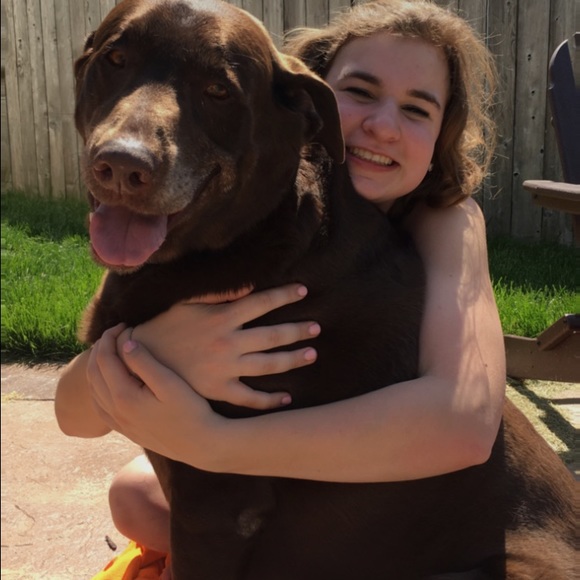 Profile Picture of Barbara Nicholson (@barbara_nich) on Poshmark