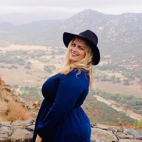 Mar Biermeier - Poshmark Profile Picture of Mar Biermeier (@marbier2) on Poshmark