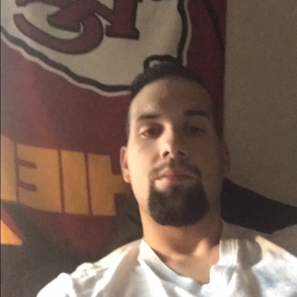 Profile Picture of Julian Krizman (@krizman) on Poshmark