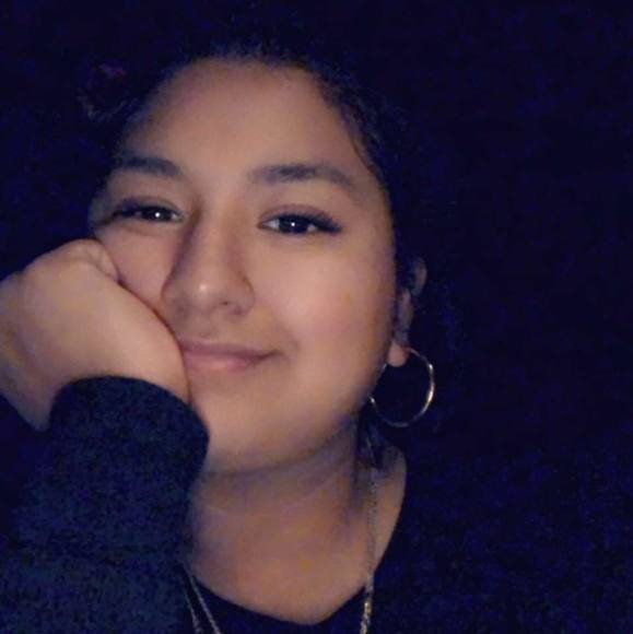 Profile Picture of Ana Priego (@apriego3194) on Poshmark