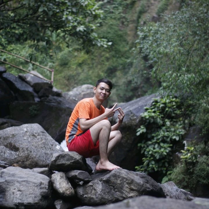 Profile Picture of Pajero 100bulan (@aaronfet) on Tiktok