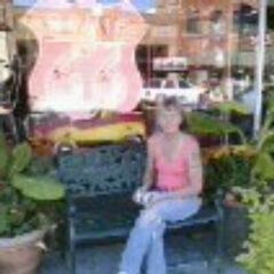 Caren C - Twitter Profile Picture of Caren C (@CarenAnnChapin) on Twitter