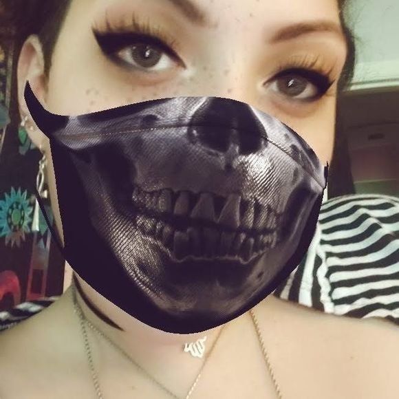 Profile Picture of Erika Ravenwolf (@erc2020) on Poshmark