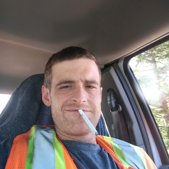 Profile Picture of Brendan Clarke (@brendanclarke) on Poshmark