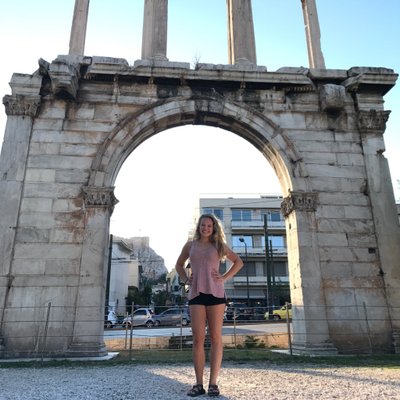 Profile Picture of Andrea Malfara (@andreamalfairyy) on Twitter