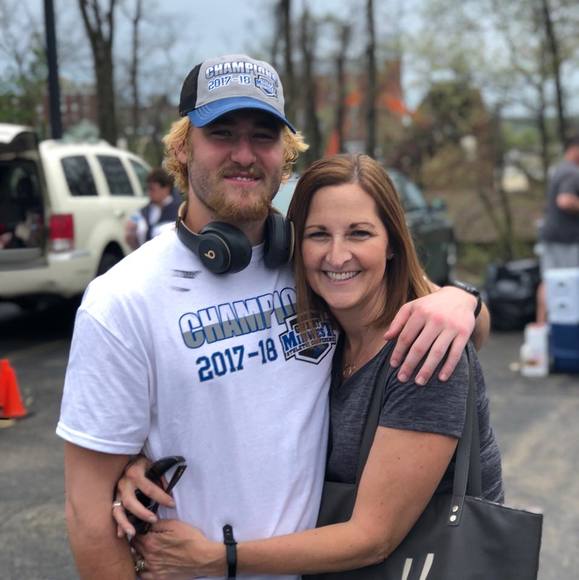 Profile Picture of David Stclair (@davidstclair) on Poshmark