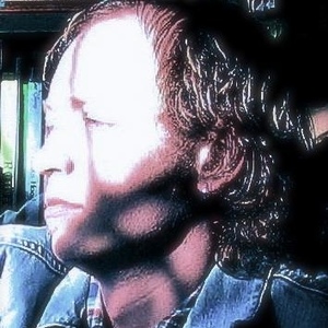 Profile Picture of Brady Chrisman (@im_a_wine_bottle) on Myspace