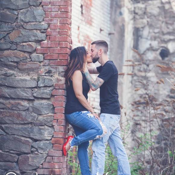 Profile Picture of Kyle Pongrazzi (@kylepongrazzi) on Poshmark