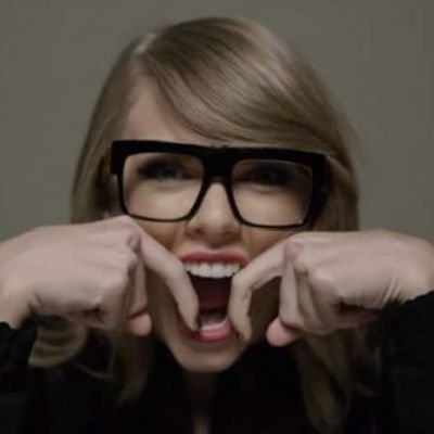 Profile Picture of Taylor Mello (@KleoSafira) on Twitter