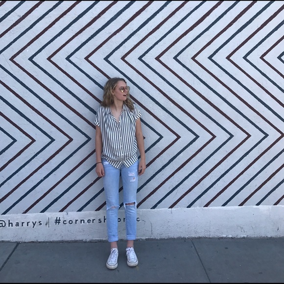Profile Picture of Lexi Ansaldi (@lexi3113) on Poshmark