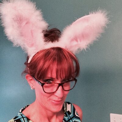 Profile Picture of Janet Barton (@DivineBarton) on Twitter