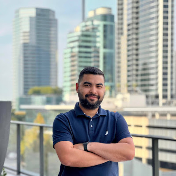 Profile Picture of Luis Zárraga (@luisdzarraga) on Poshmark