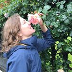 Profile Picture of Eleanor Bloomfield (@plantagenetrose) on Instagram