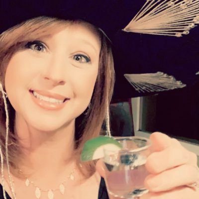 Profile Picture of Lori Mckeown (@LoriMckeown3) on Twitter