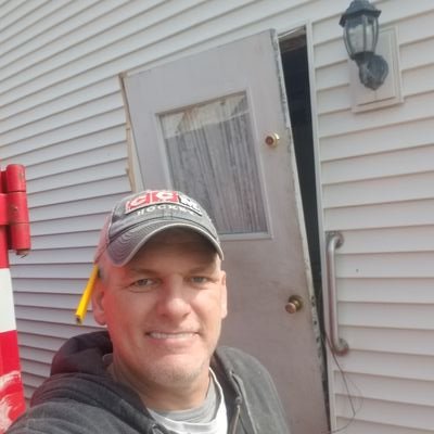Profile Picture of Joel Manley (@joel_manley) on Twitter