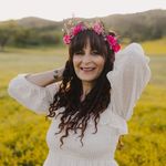Profile Picture of Tiffany Klemz (@tiffanyklemzoracle) on Instagram