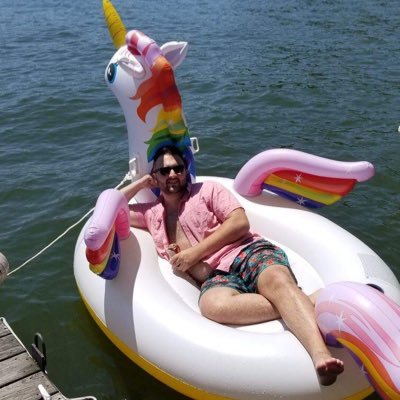 Profile Picture of Stephen Laslo (@StephenLaslo) on Twitter