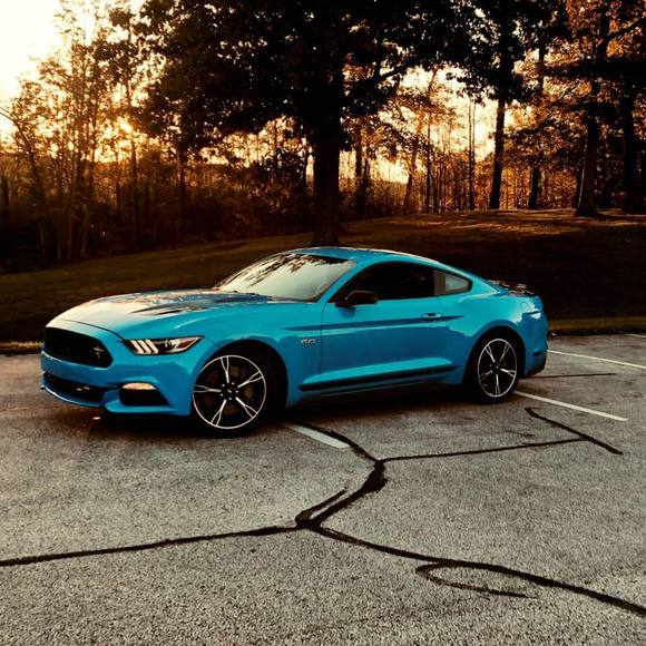 Profile Picture of David Gilliam (@gilliam_dave) on Poshmark