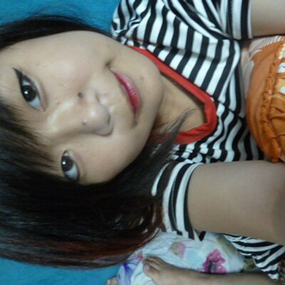 Profile Picture of Trâm Trương (@TrmTrng) on Twitter