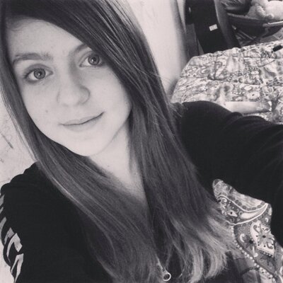 Profile Picture of Mia Richards (@Miarichards02) on Twitter