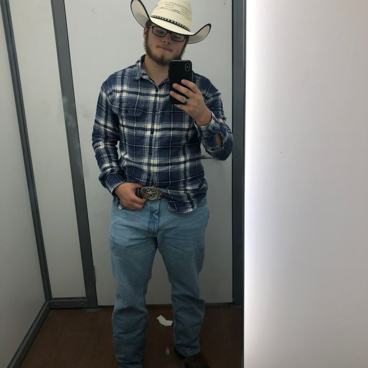 Profile Picture of BIGNICK243 (@bradynchesney4) on Tiktok