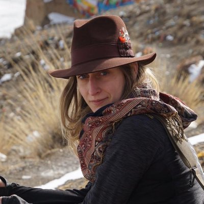 Profile Picture of Lucy Holmes (@Lucy_CamUni) on Twitter