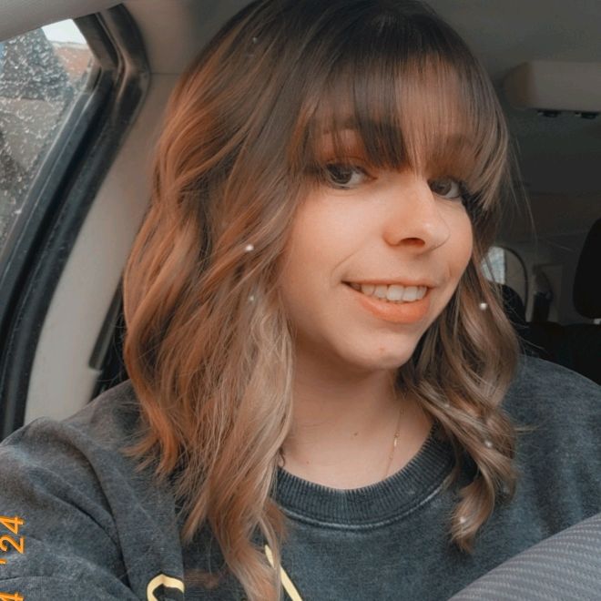 Profile Picture of Danielle K Earnhart (@daniellekearnhart) on Tiktok