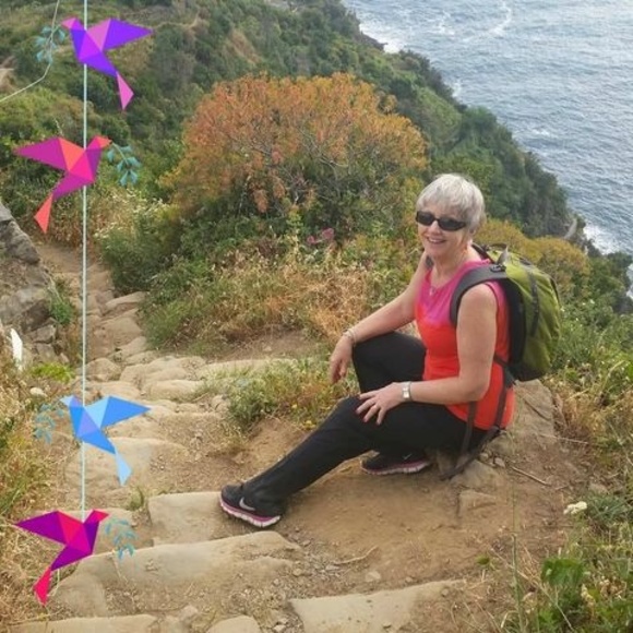Profile Picture of Kay Cheong (@kaycheong) on Poshmark