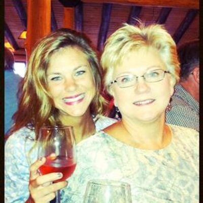 Profile Picture of Abby Moses (@abbymo14) on Twitter