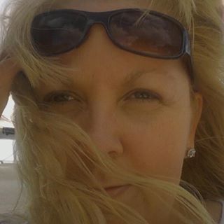 Profile Picture of Teresa Coderre (@teresa.coderre.1) on Facebook